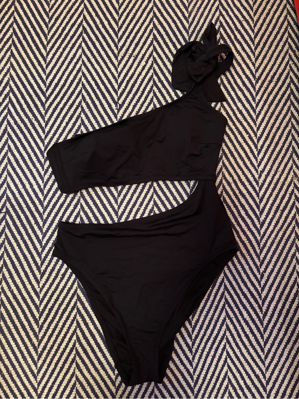 Target Black One-Shoulder Cutout Swimsuit